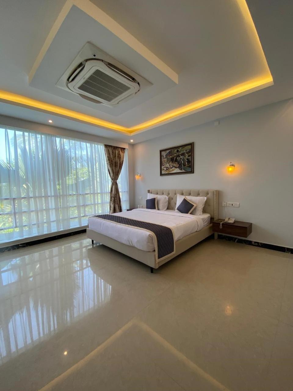 Montecarlo Hotel Mamallapuram Exterior foto