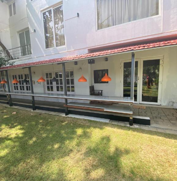 Montecarlo Hotel Mamallapuram Exterior foto