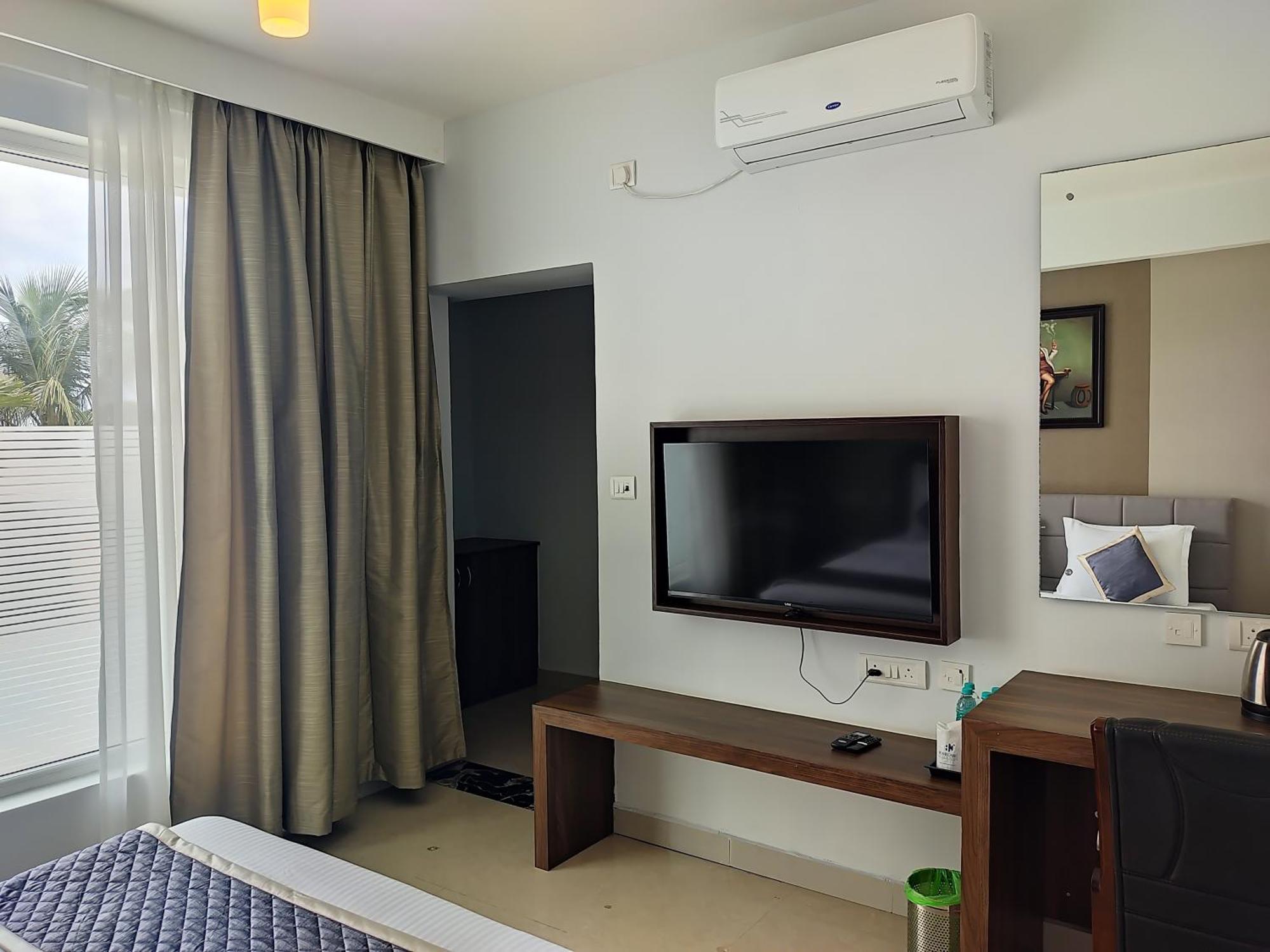 Montecarlo Hotel Mamallapuram Exterior foto