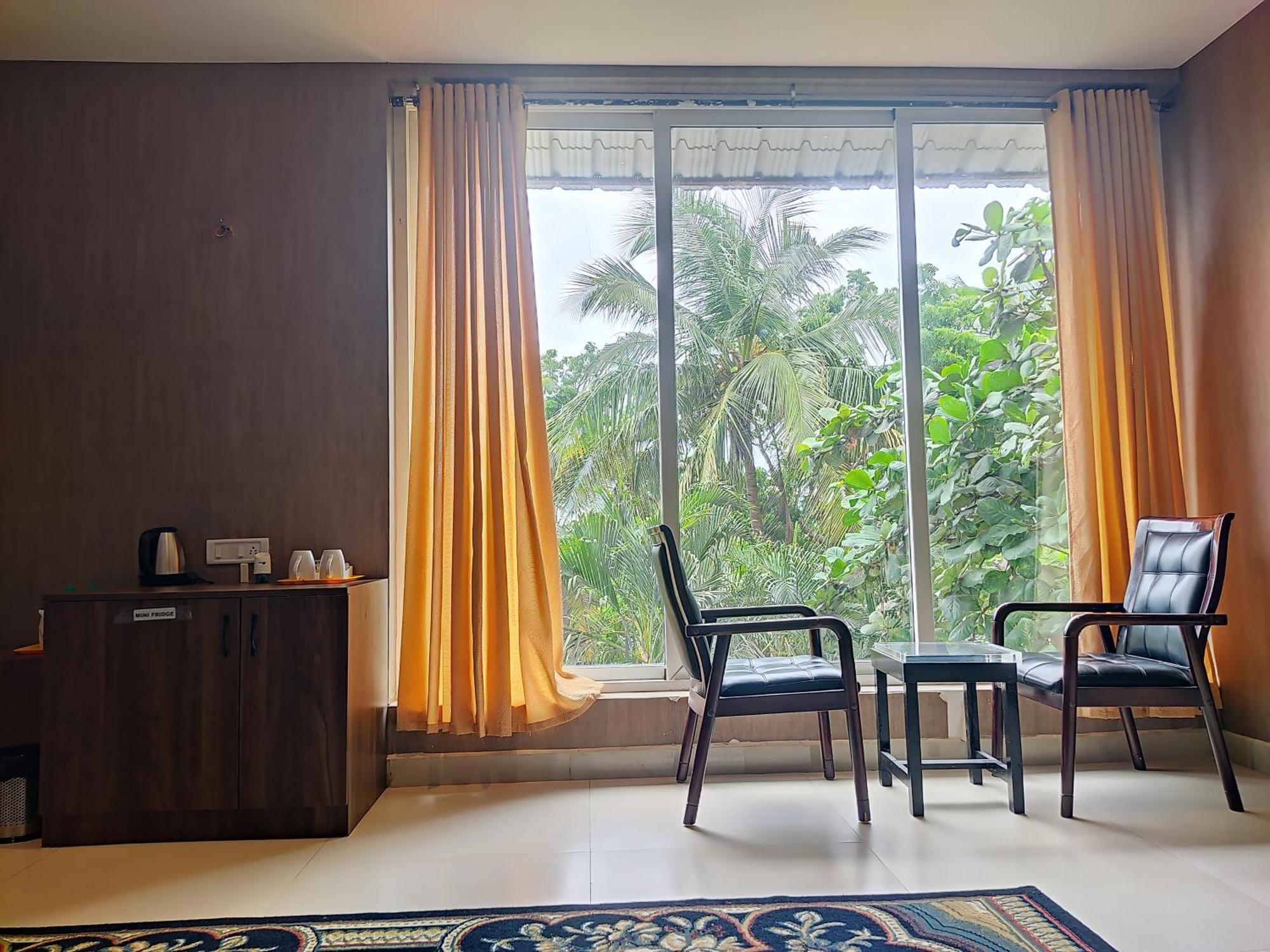 Montecarlo Hotel Mamallapuram Exterior foto